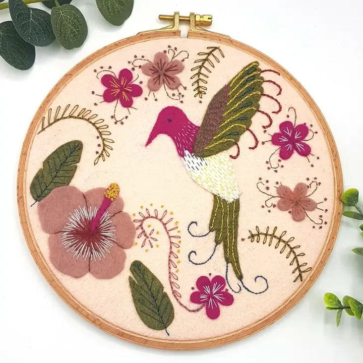 Craftermoon - Hummingbird Appliqué Hoop Craft Kit