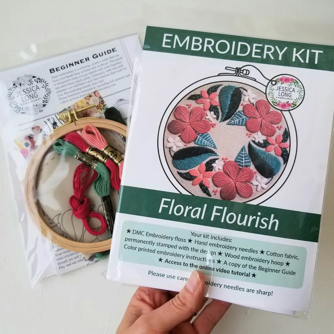 Craftermoon - Floral Flourish Beginner Embroidery Kit 8