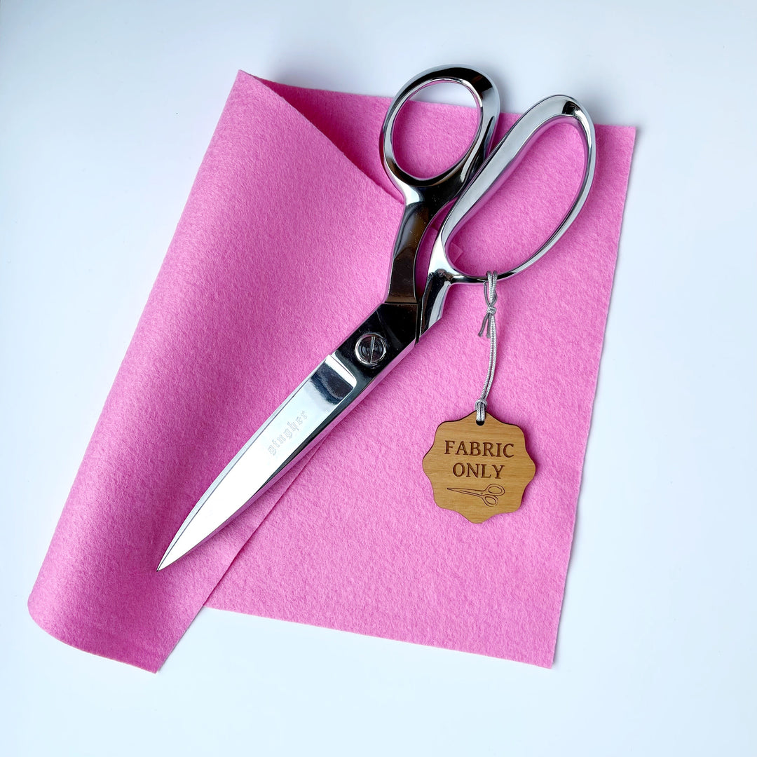 Craftermoon - Fabric Only Scissor Fob