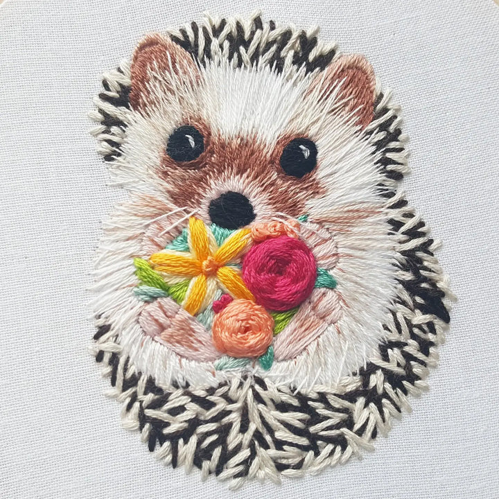 Craftermoon - Hedgehog Embroidery Kit 5