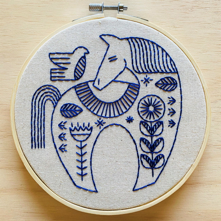 Craftermoon - Hygge Horse Complete Embroidery Kit 4