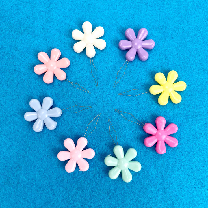 Craftermoon - Daisy Flower Needle Threaders 2