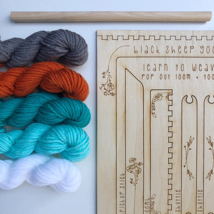 Craftermoon - DIY Tapestry Weaving Kit - Groove, with Yarn