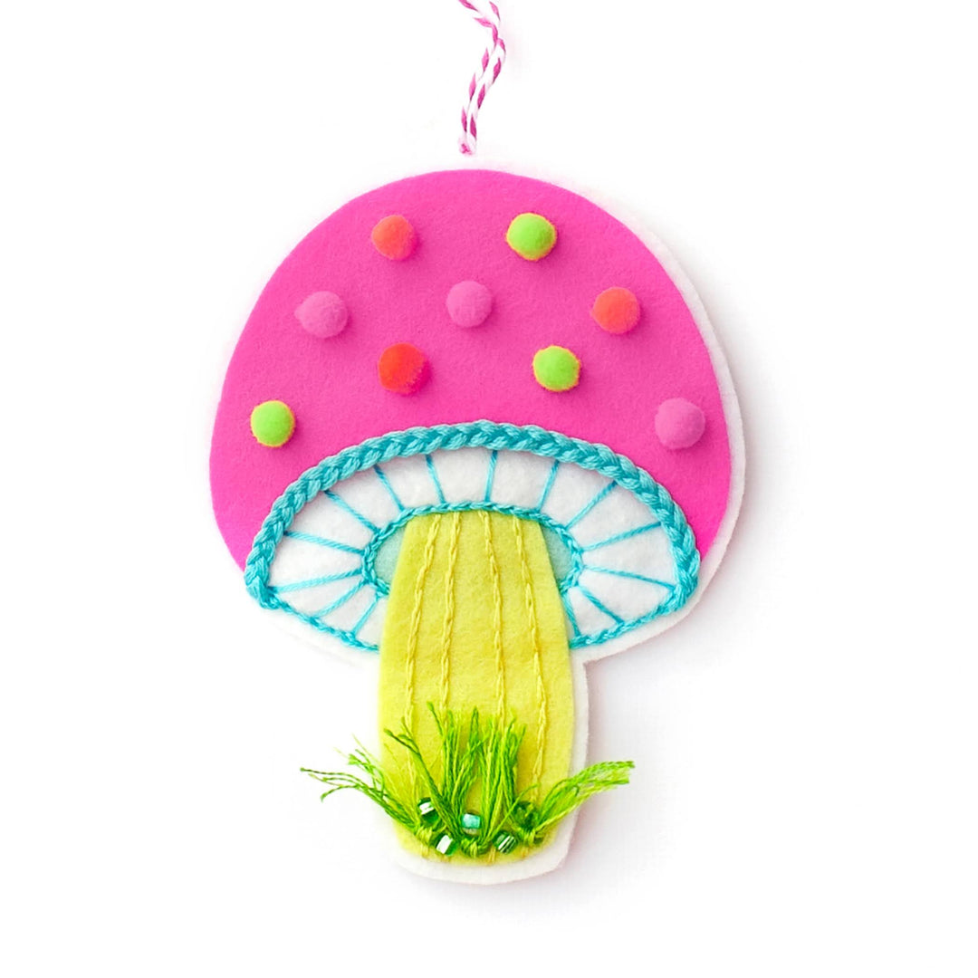 Craftermoon - Pink Cutie Mushroom Wool Felt Ornament Kit