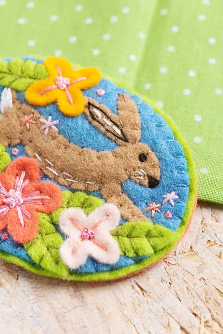 Craftermoon - Hare Rabbit Felt Brooch Craft Kit 3