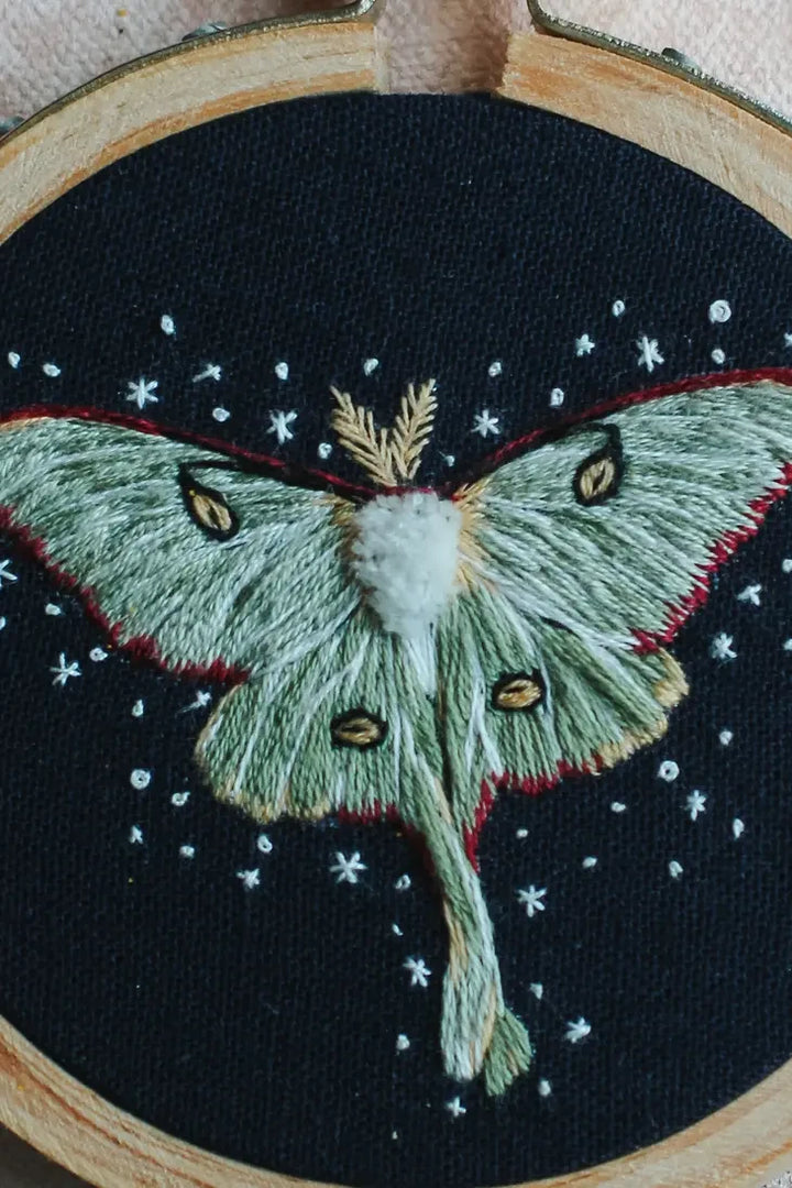 Craftermoon - Luna Moth Embroidery Kit 3