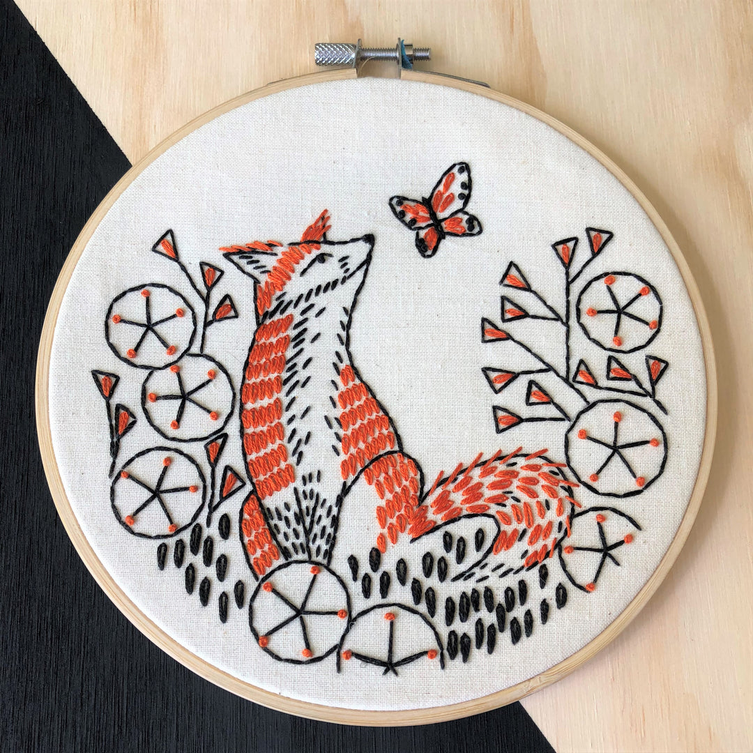 Craftermoon - Fox in Phlox Embroidery Kit 4