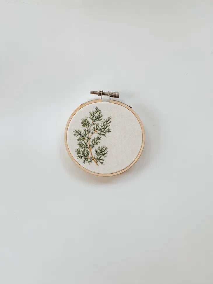 Craftermoon - Juniper Embroidery Kit 2